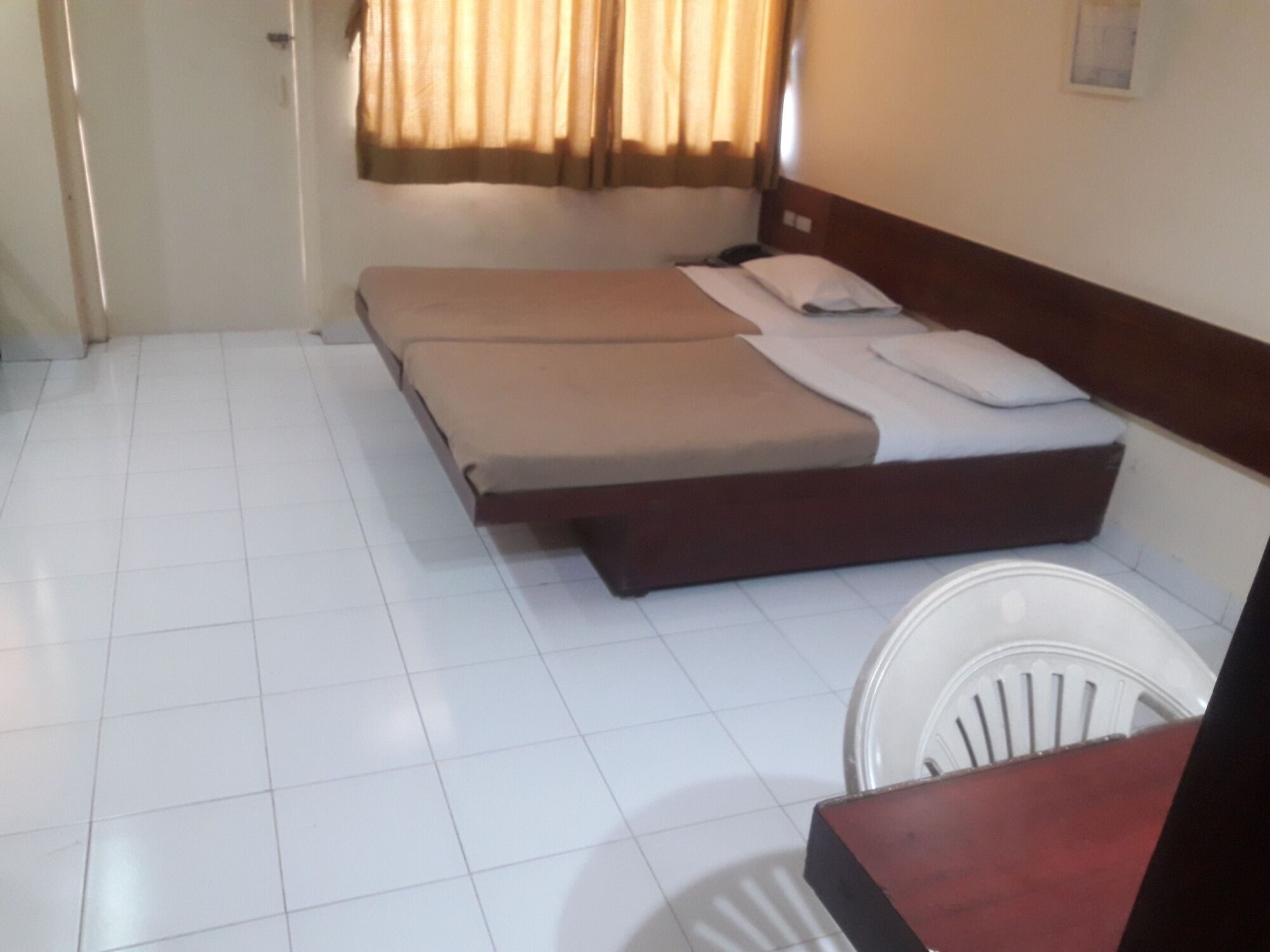 Maurya Residency Hotel Pune Exterior photo